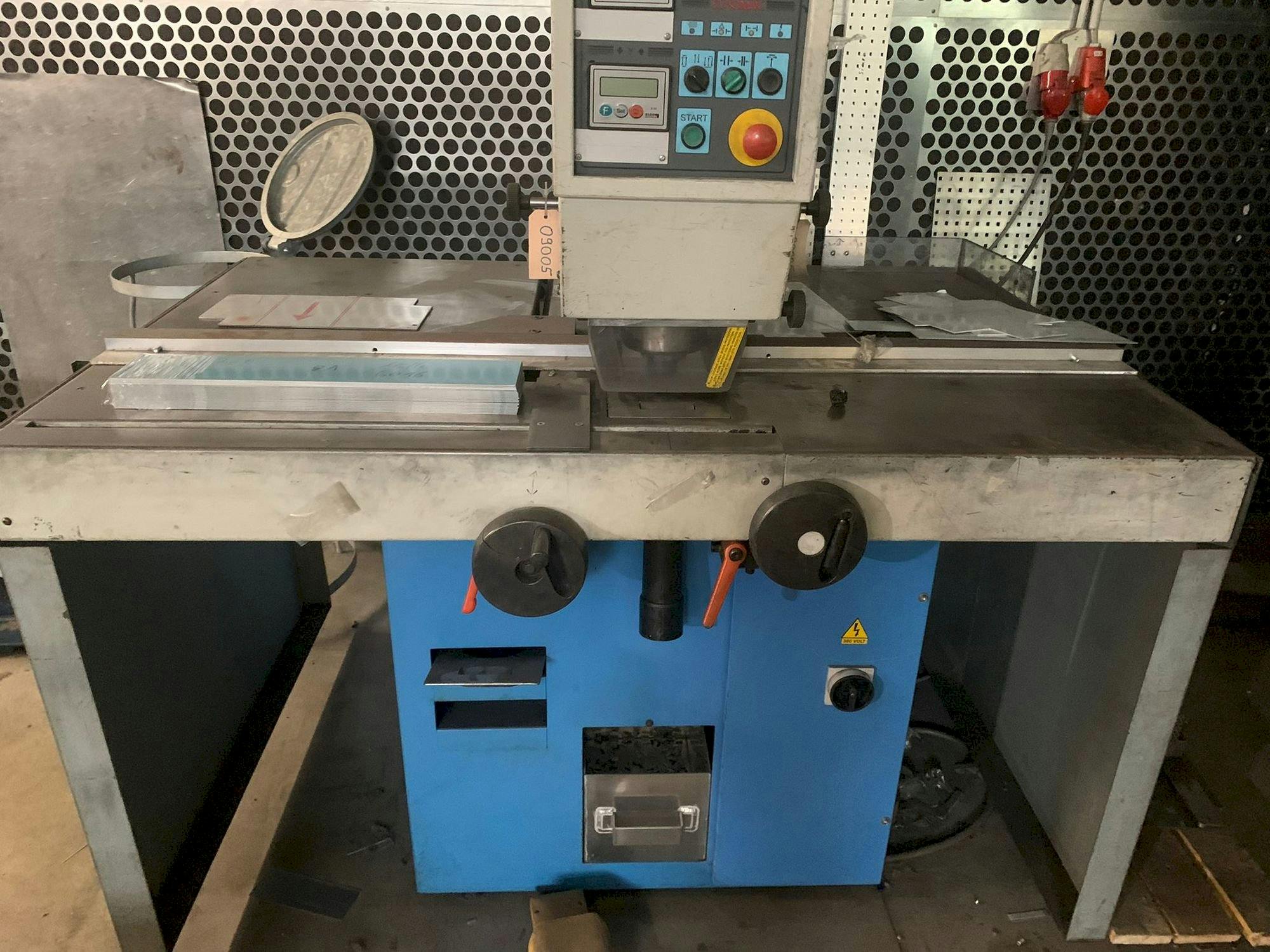 Makine  Euromac XP 750 / 25 - Önden görünüm