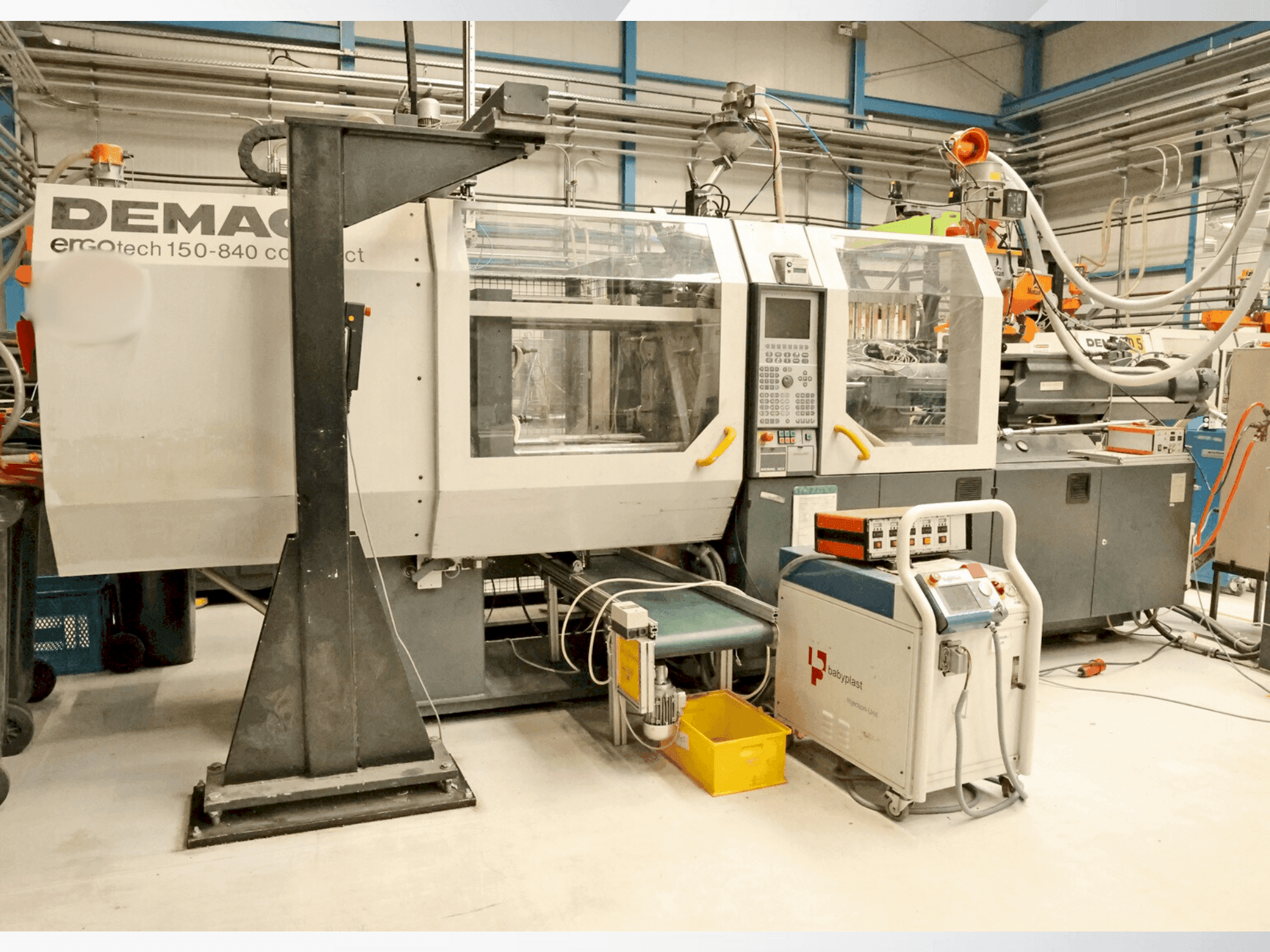 Makine  DEMAG Ergotech 150-849 NC 4 compact - Önden görünüm