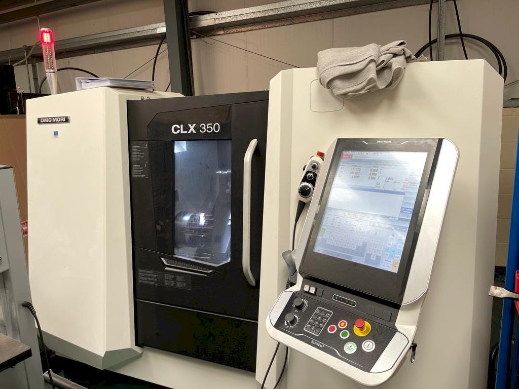 Makine  DMG MORI CLX 350 - Önden görünüm