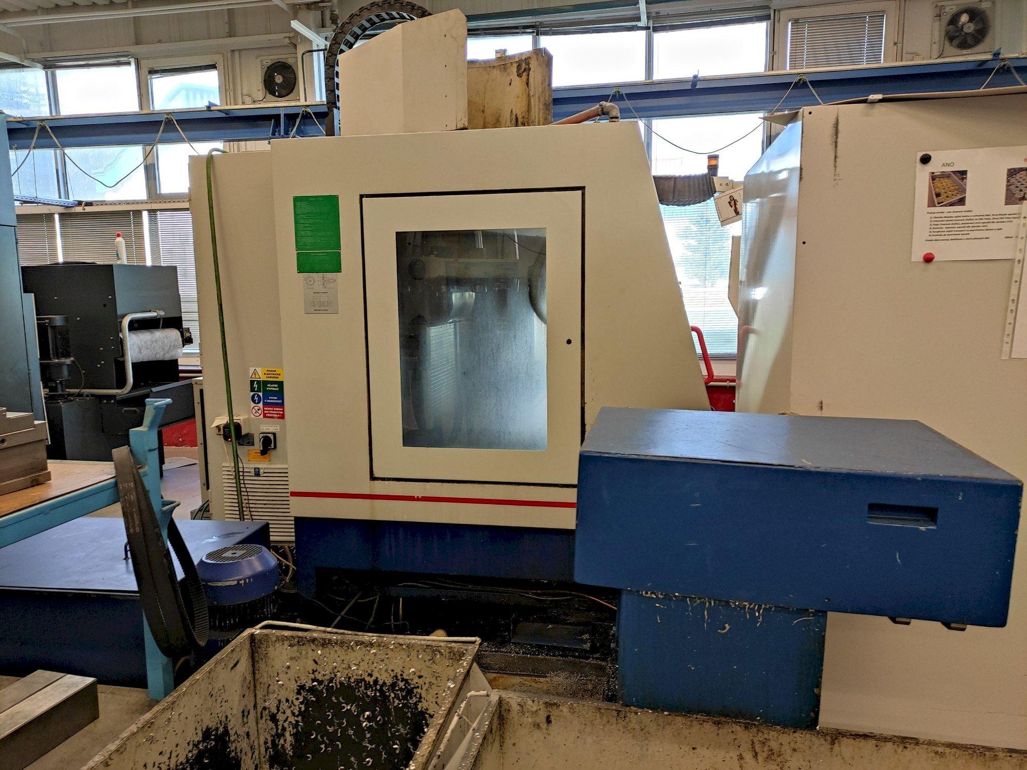 Makine  ZPS MCFV 1260 NT - Önden görünüm