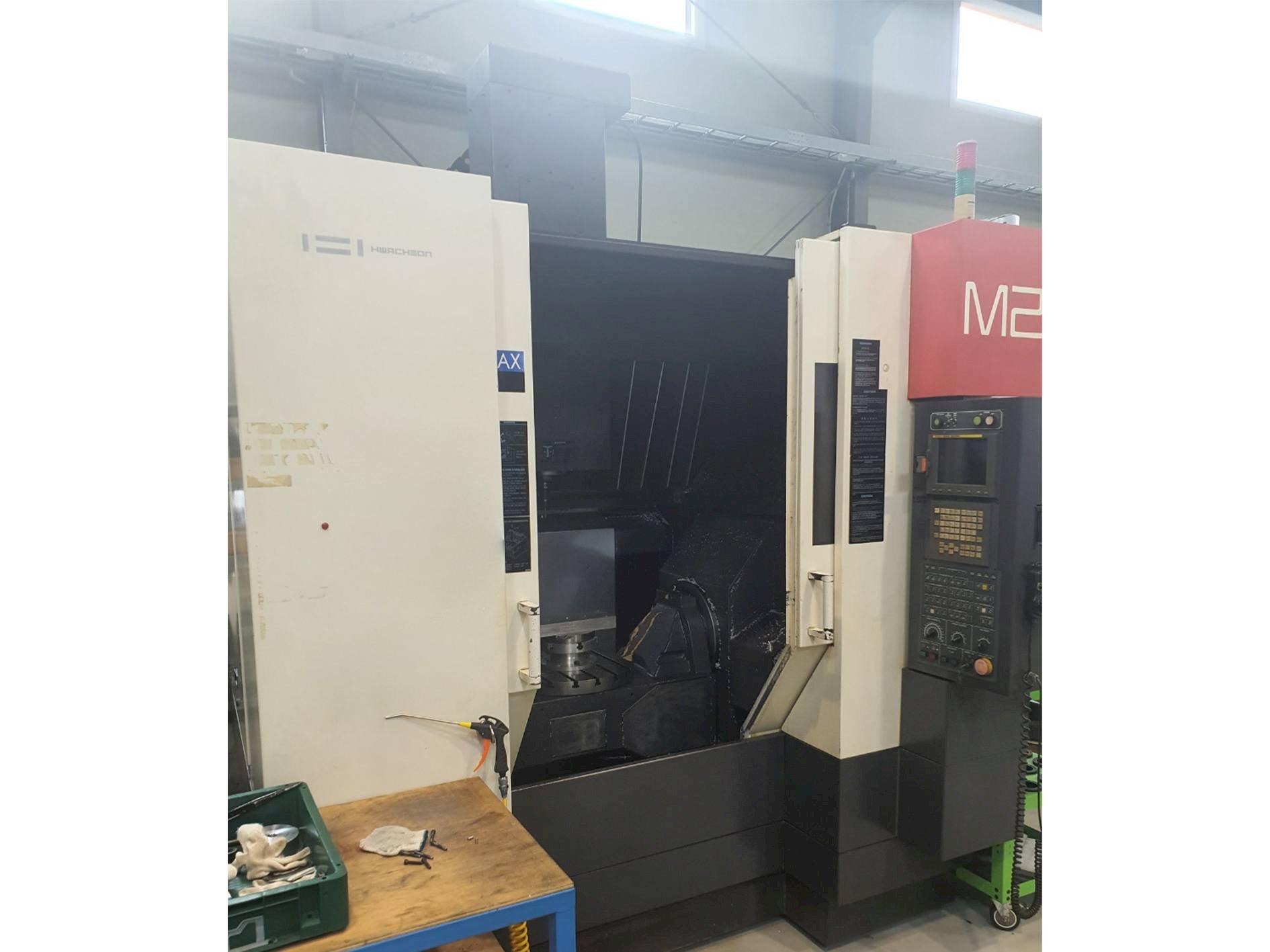 Makine  HWACHEON M2 - Önden görünüm