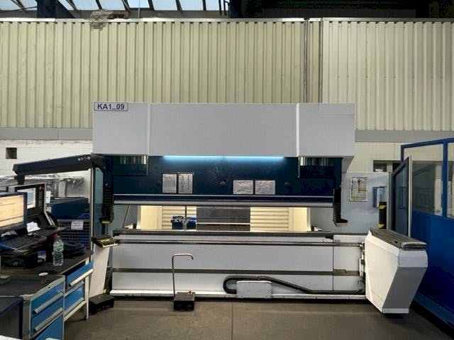 Makine  Trumpf TruBend 5130 - Önden görünüm