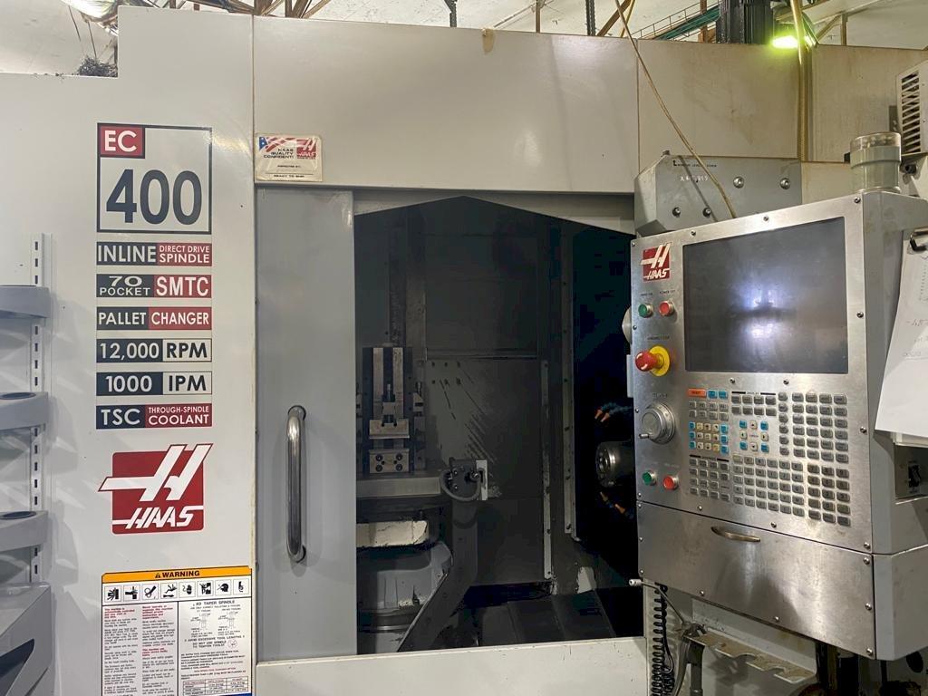 Makine  HAAS EC-400 - Önden görünüm