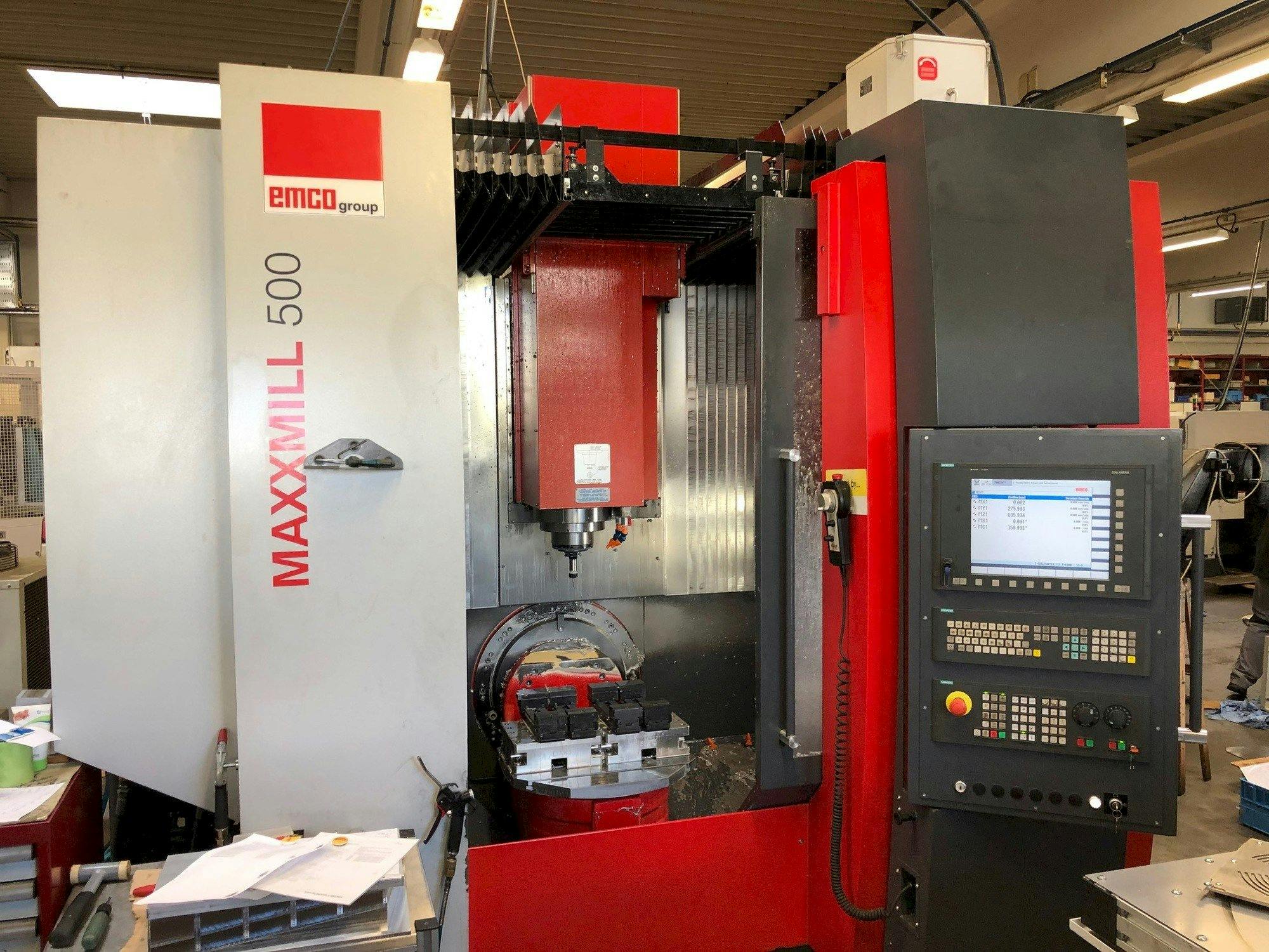 Makine  EMCO MAXXMILL 500 - Önden görünüm