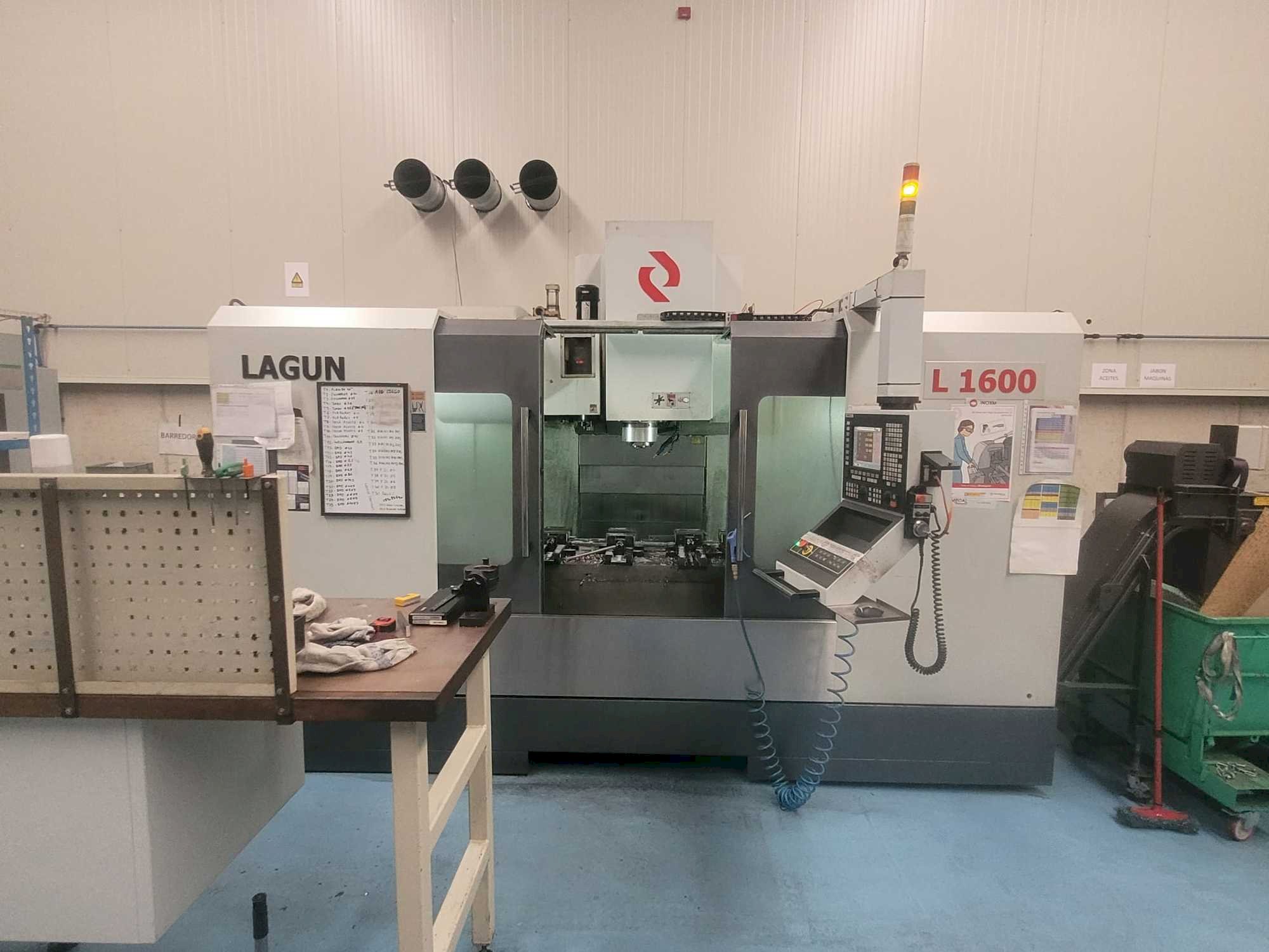 Makine  LAGUN L-1600 - Önden görünüm