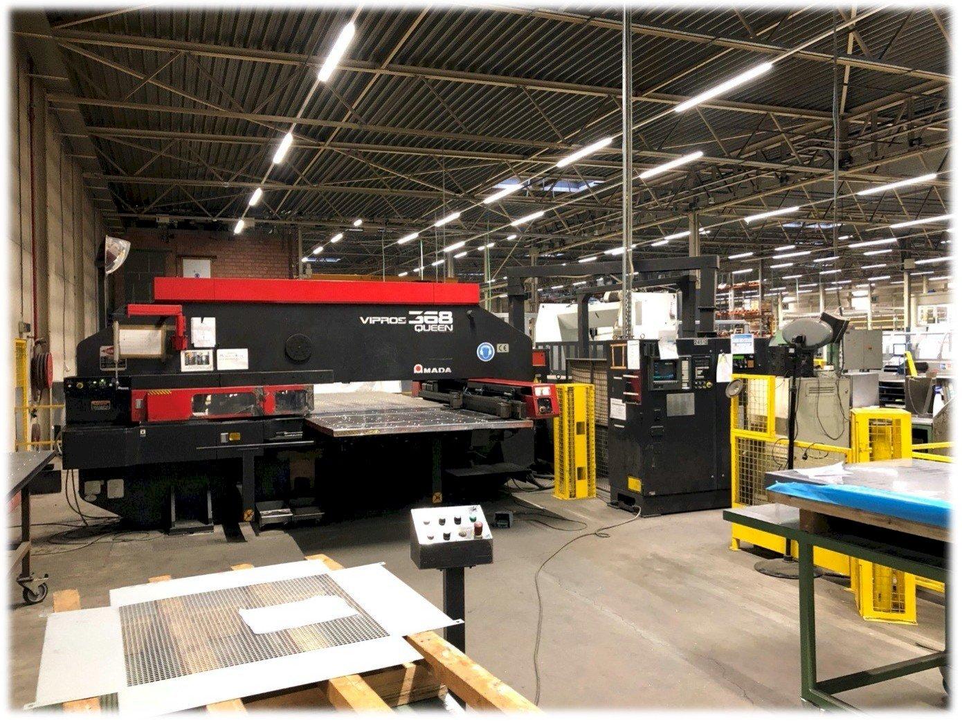 Makine  AMADA Vipros 368 Queen - Önden görünüm