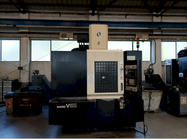 Makine  Makino V55-A15 - Önden görünüm