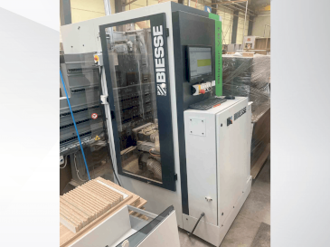 Makine  BIESSE Skipper V 31 - Önden görünüm